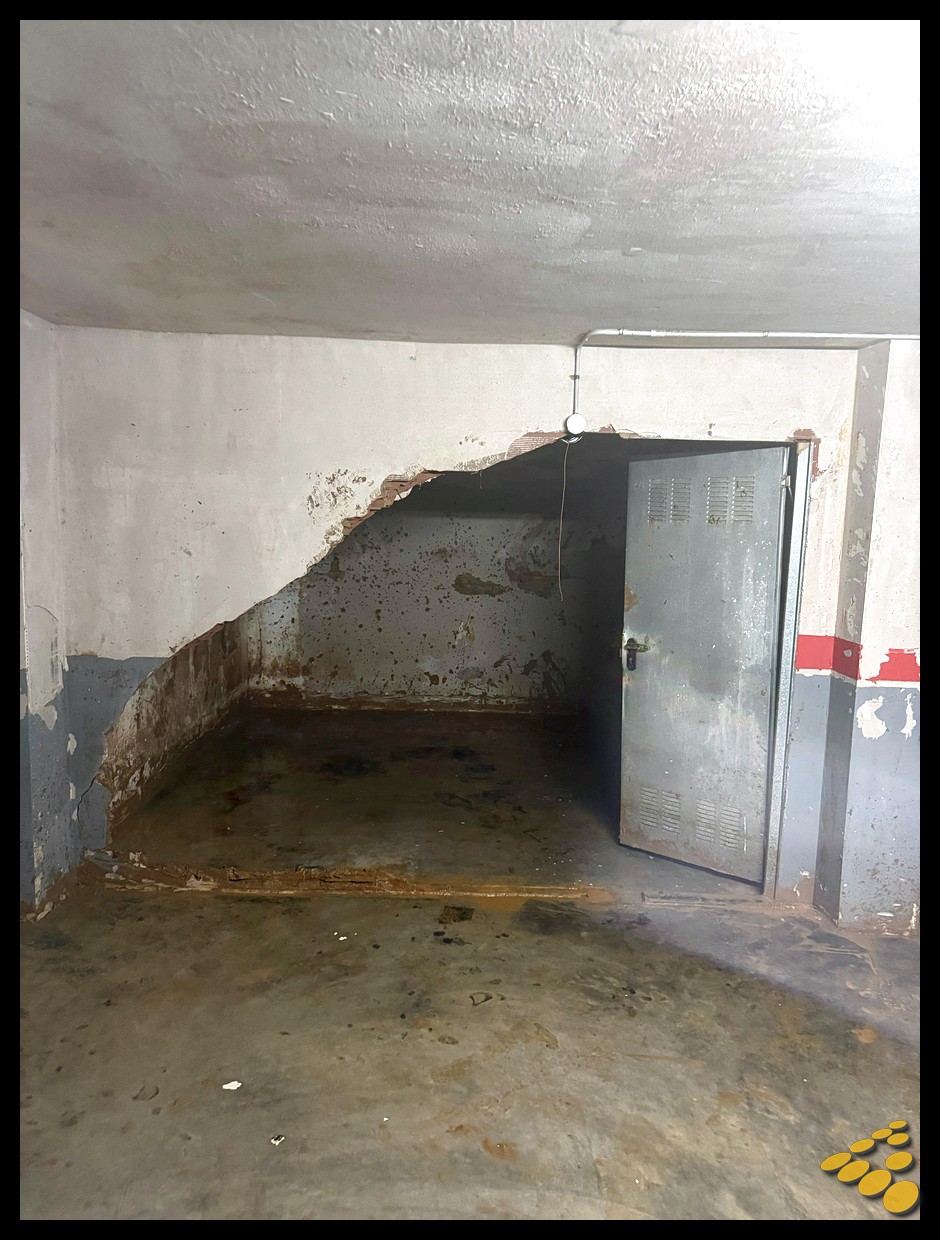 Restauración de garaje afectado por la riada del 29 de octubre de 2024 en Aldaia