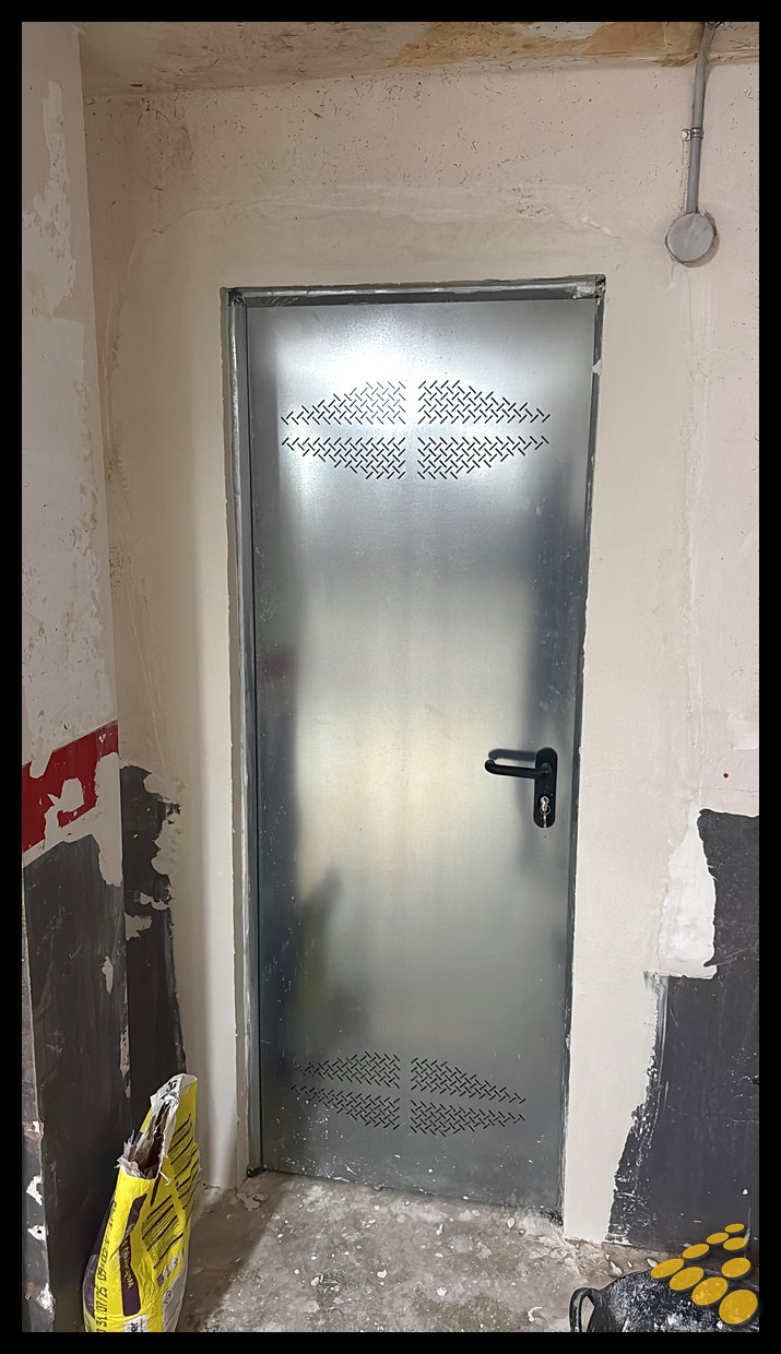 Reposición de instalaciones eléctricas dañadas en garaje subterráneo de Aldaia